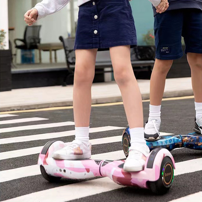 Hover Board 2 Unisex Εφαρμόσιμα Άνθρωποι ABS PC Αλουμινίου Αλληλουχίου Flying Battery Handle Hoverboard