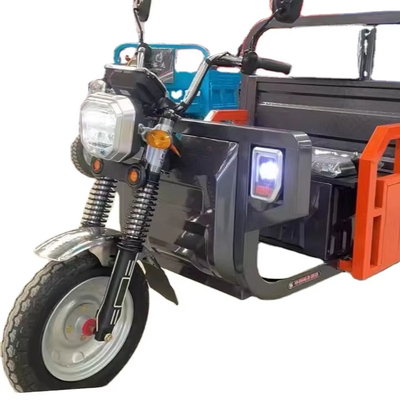 Ευρύχωρο ηλεκτρικό τρίκυκλο 1000W για άνετη και βολική μεταφορά επιβατών