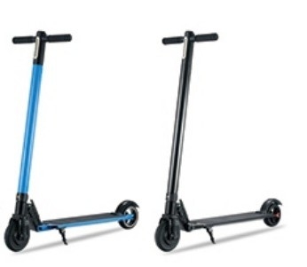 Κατηγορία Δύο τροχούς Scooter 8 ιντσών Ενηλίκιος αναδιπλούμενο ηλεκτρικό skateboard Χρόνος φόρτισης μεγάλης εμβέλειας 6-8h για μετακίνηση
